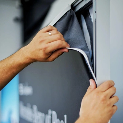 Display / Stretch Polyester - Inserting corner into an SEG Frame