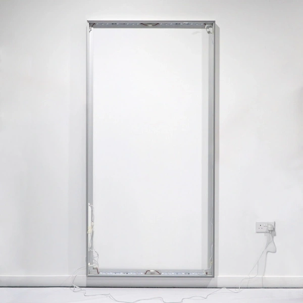 Standard SEG Wall Mounted Lightbox - Wall Lights Off